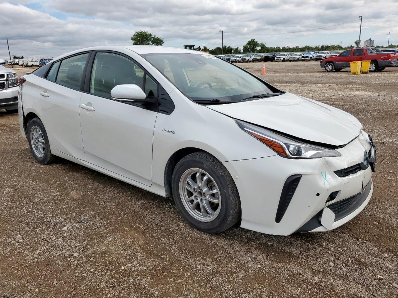 2019 TOYOTA PRIUS