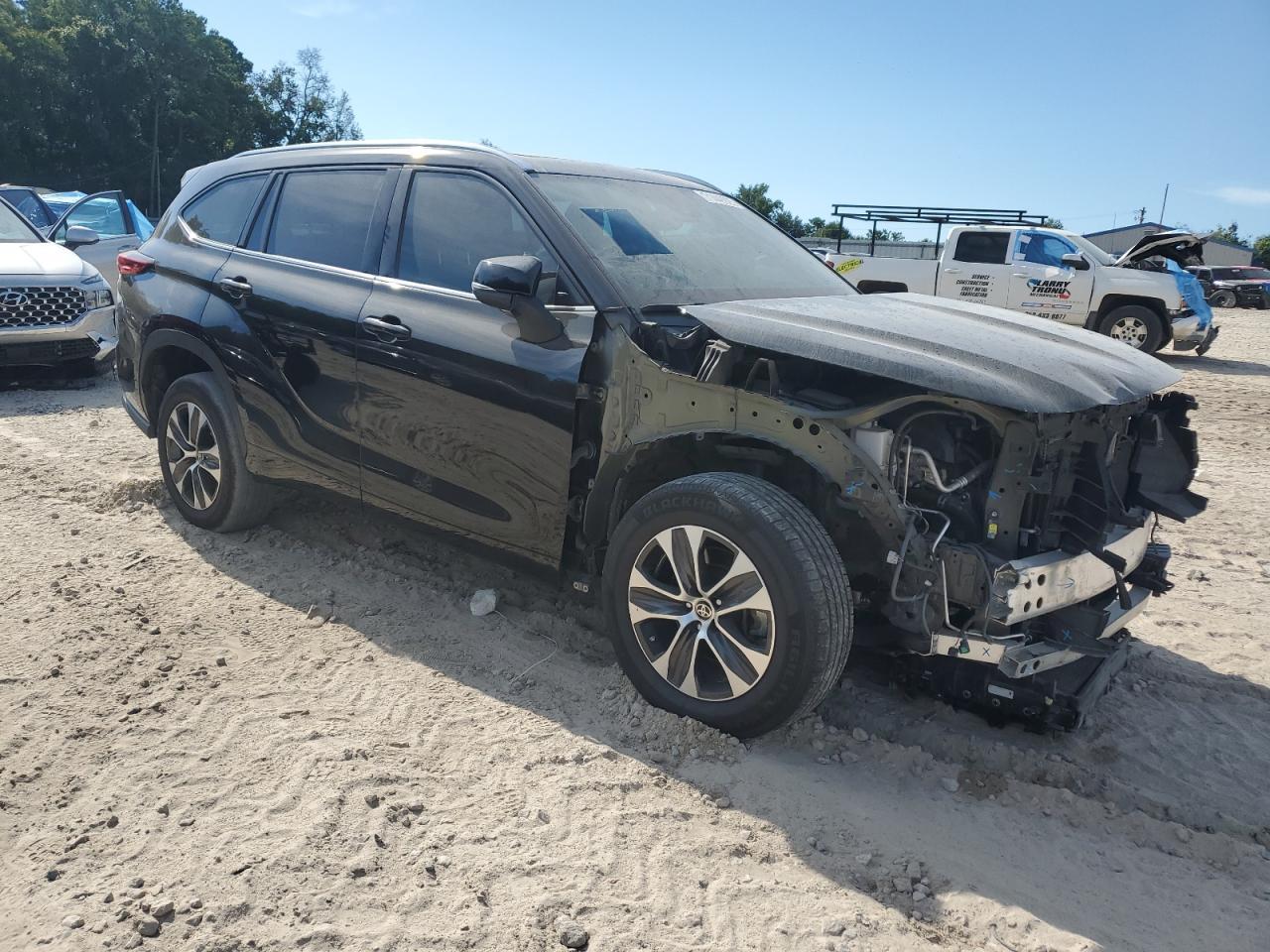 2021 TOYOTA HIGHLANDER