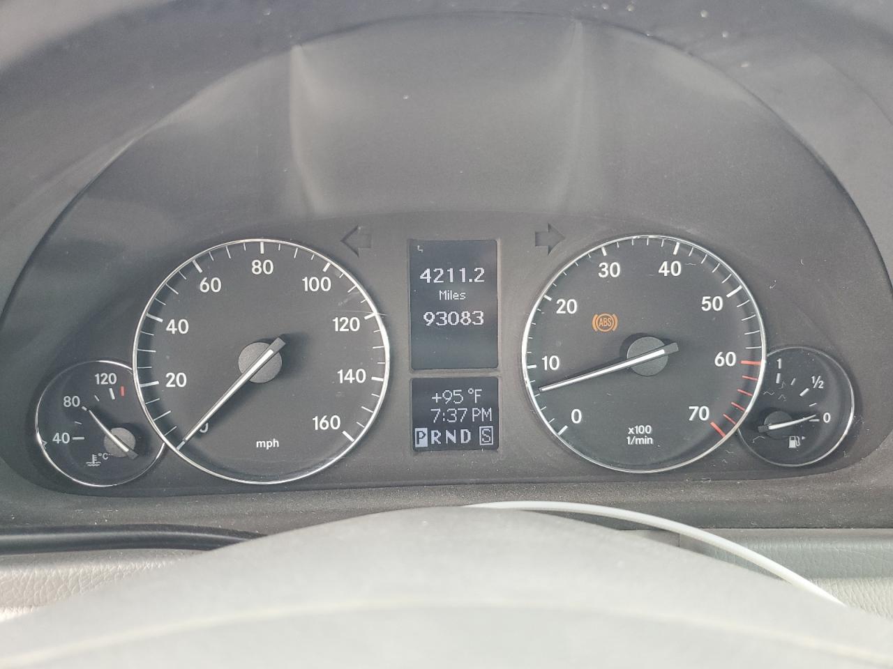 2005 MERCEDES-BENZ C-CLASS