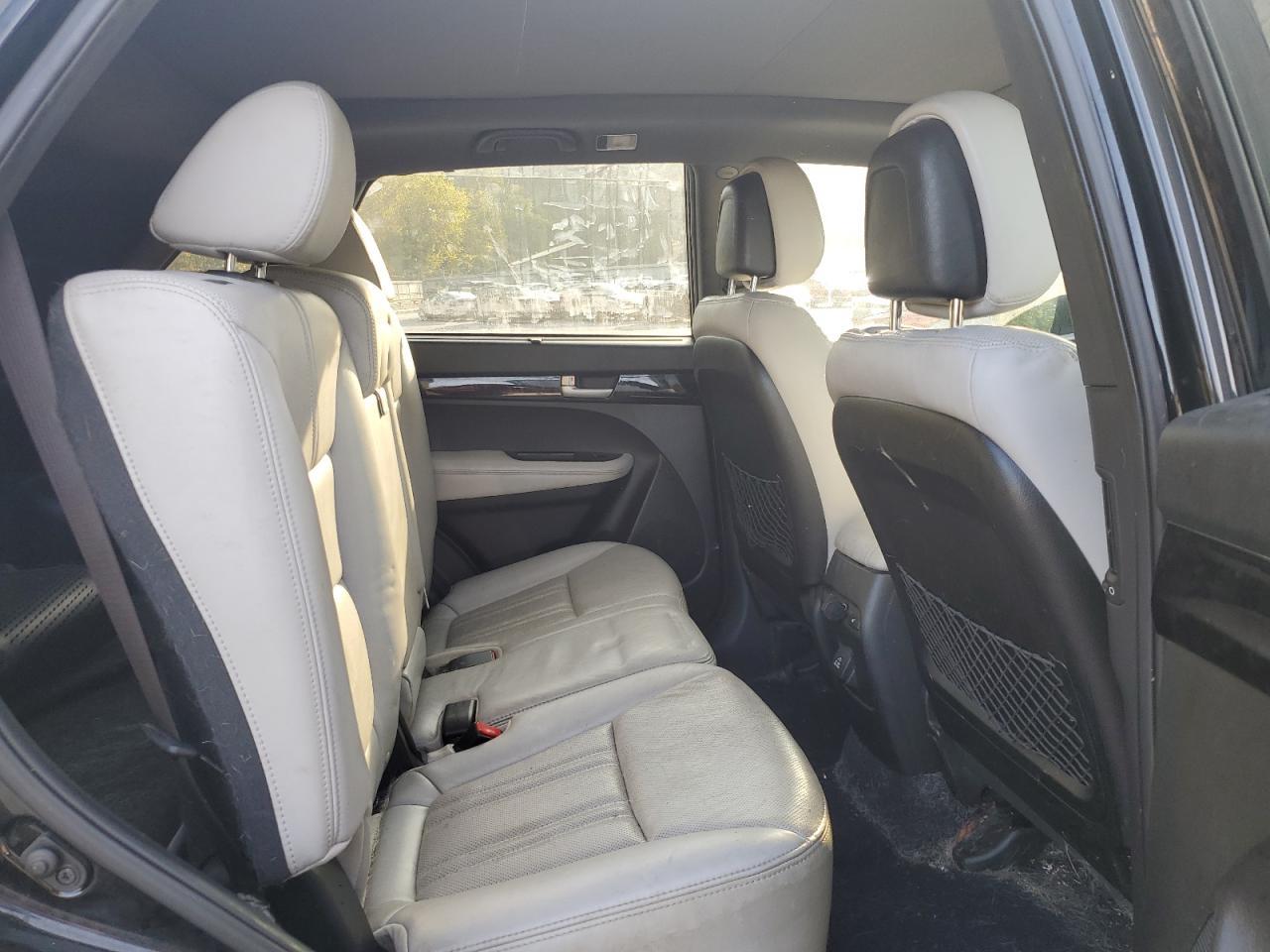 2014 KIA SORENTO
