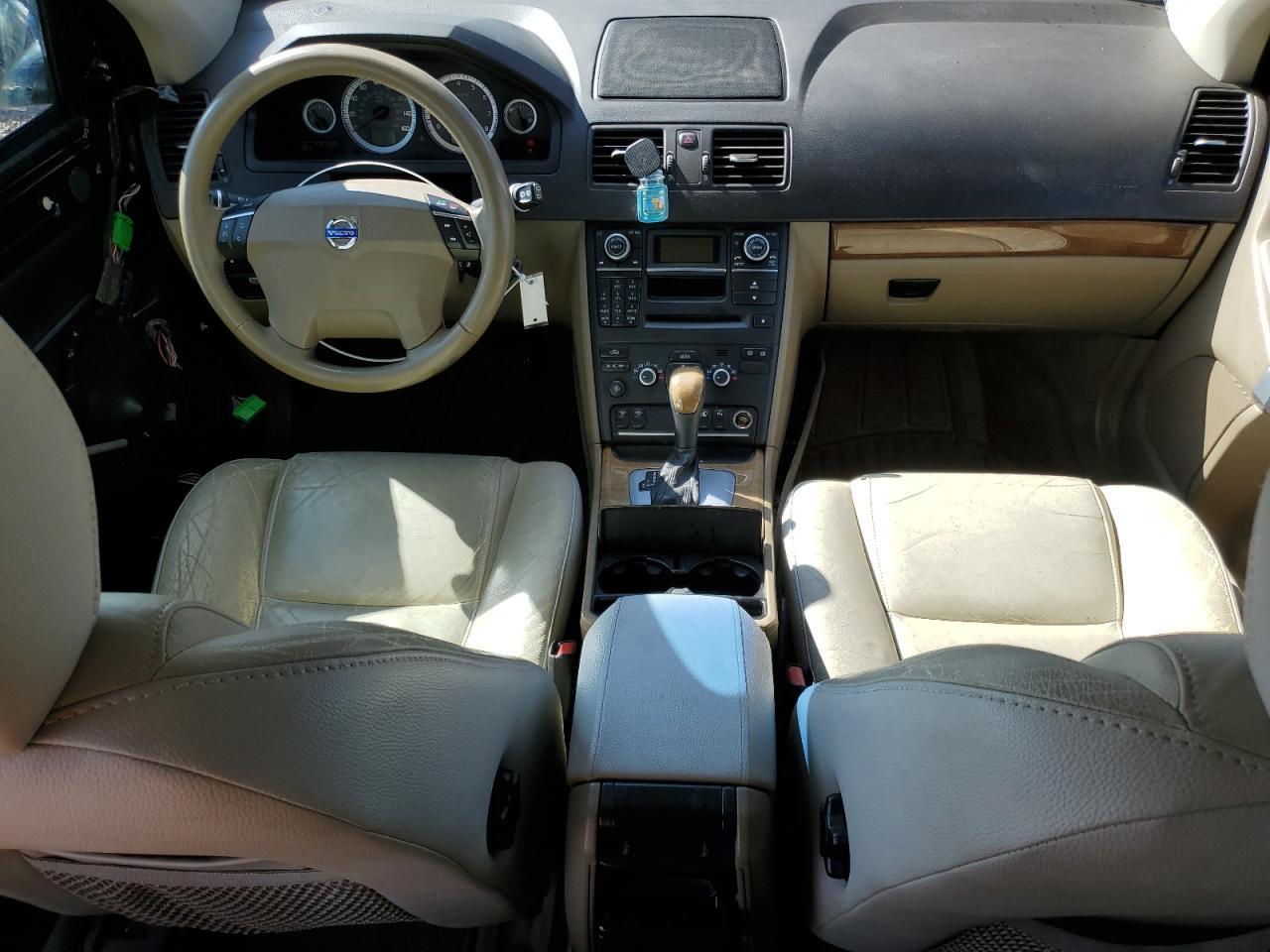 2012 VOLVO XC90