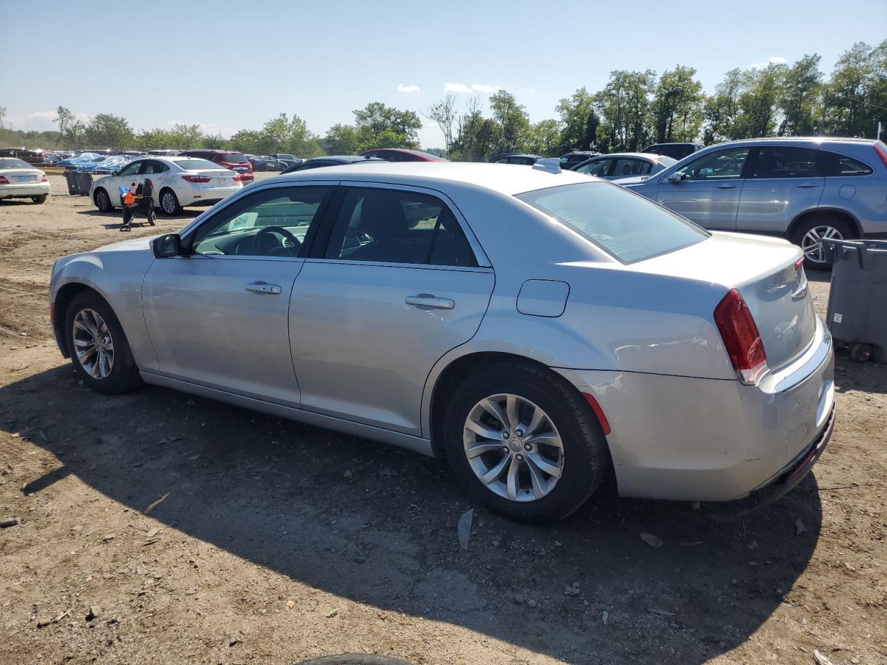 2019 CHRYSLER 300