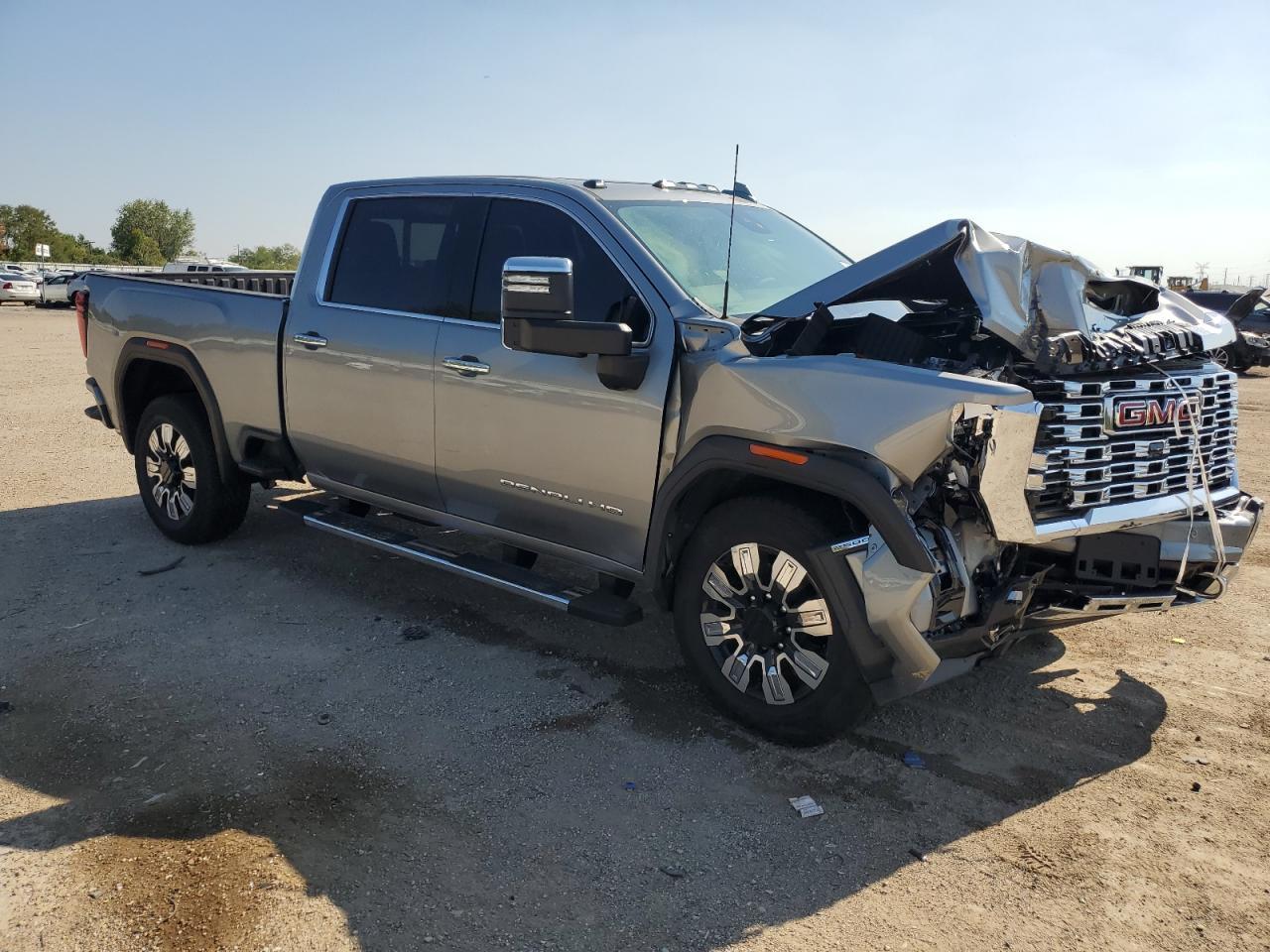 2025 GMC Sierra