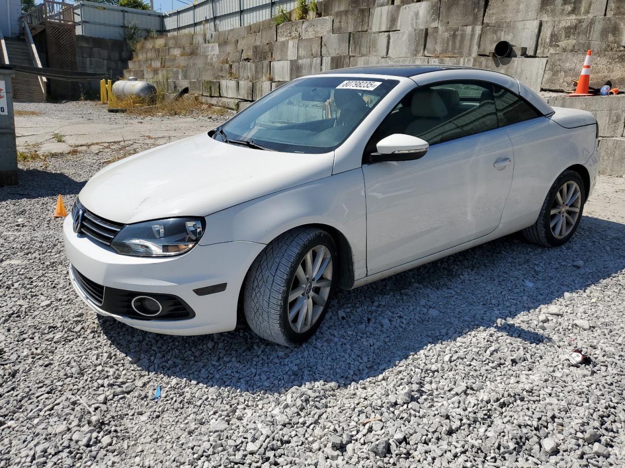2013 VOLKSWAGEN EOS
