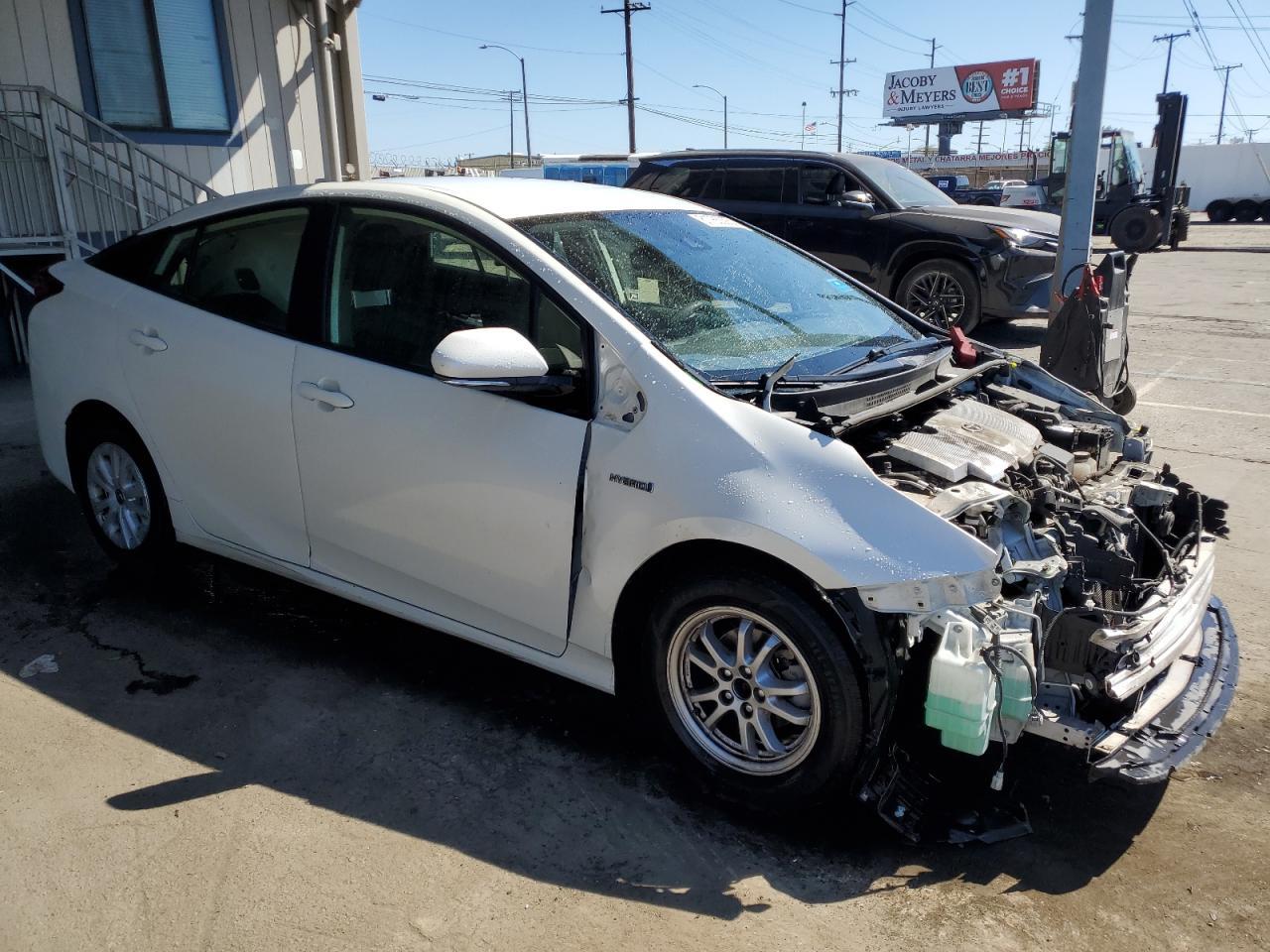 2019 TOYOTA PRIUS