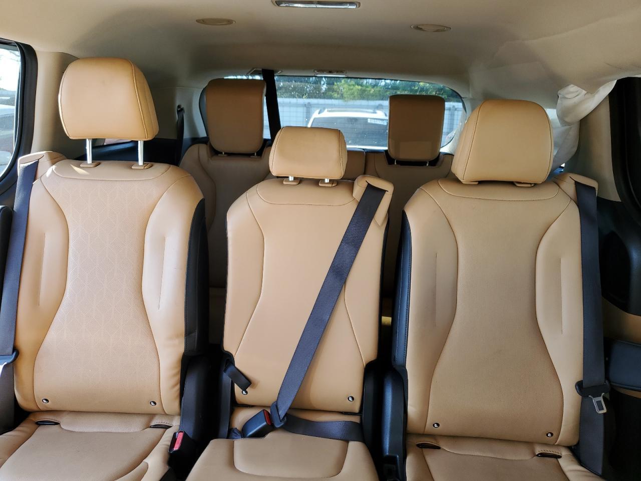 2024 KIA Carnival