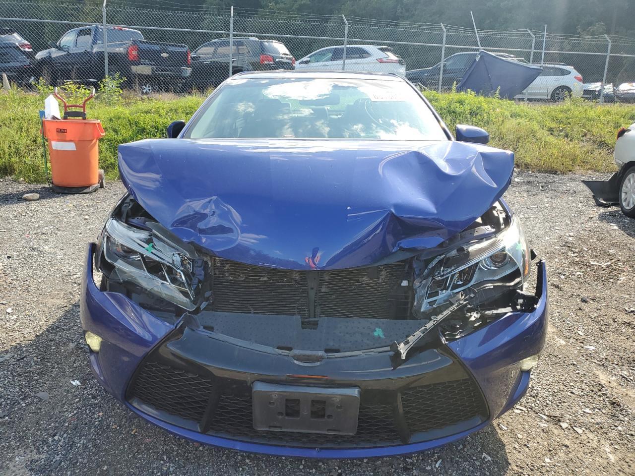 2016 TOYOTA CAMRY