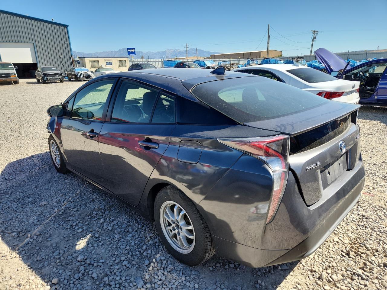 2017 TOYOTA PRIUS