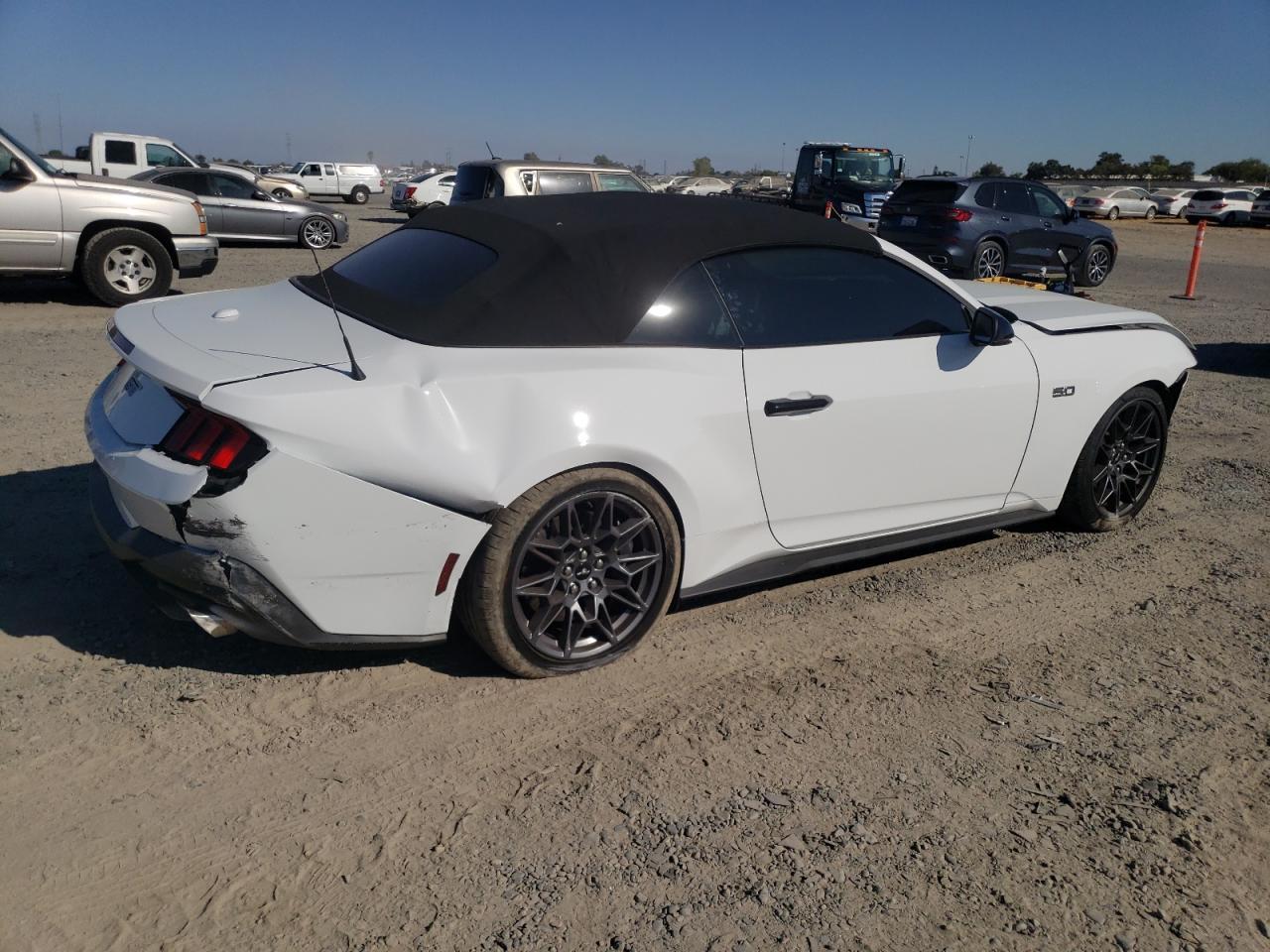 2024 FORD MUSTANG