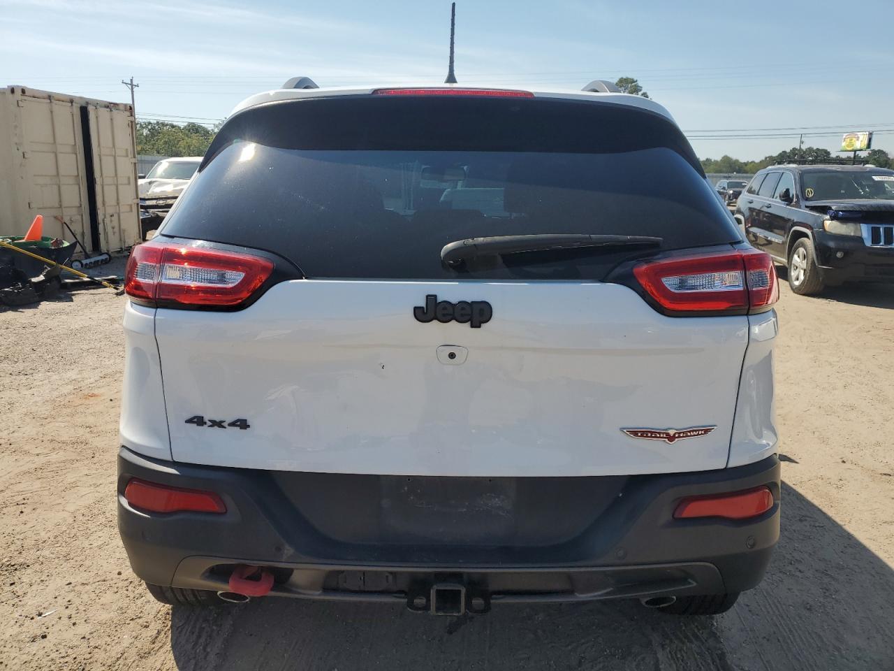 2018 JEEP CHEROKEE
