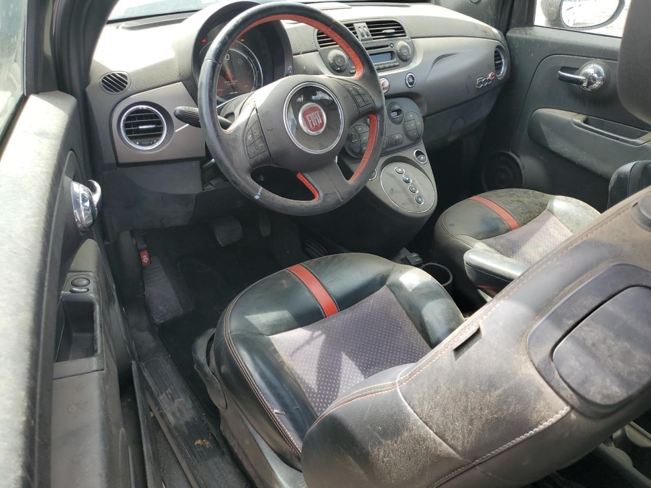 2015 FIAT 500