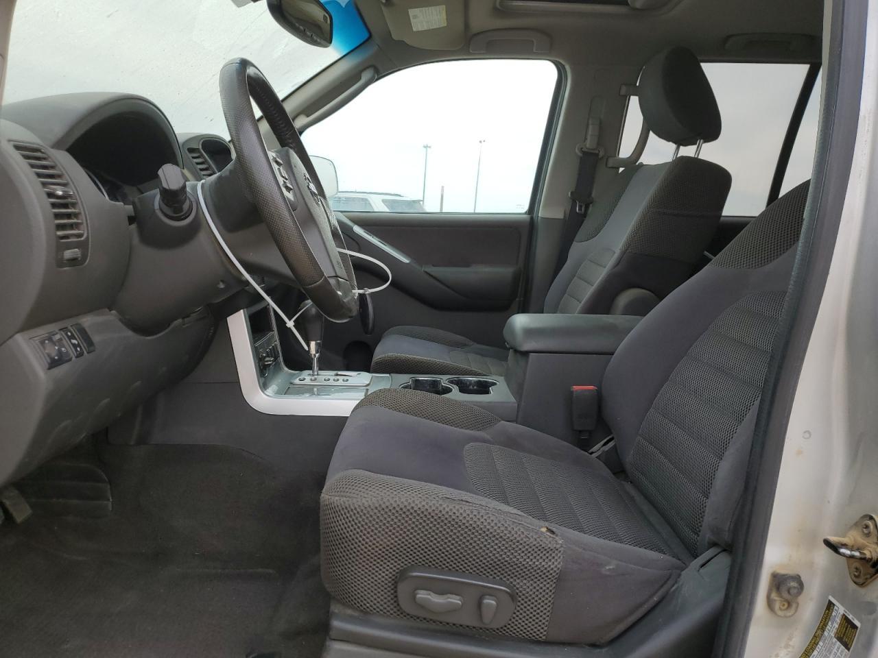 2010 NISSAN PATHFINDER