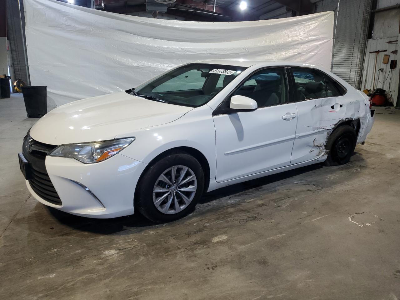 2016 TOYOTA CAMRY