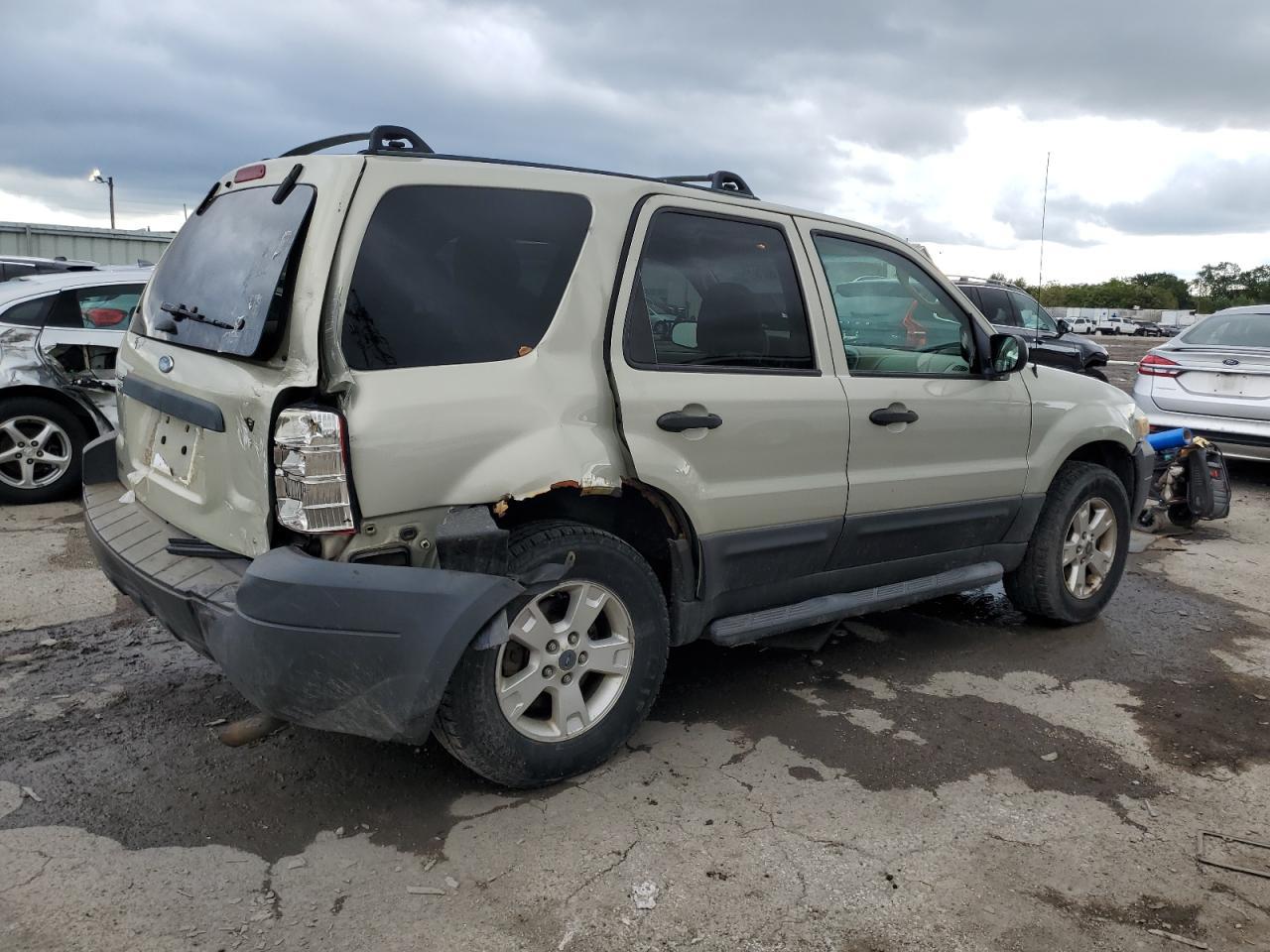 2006 FORD ESCAPE
