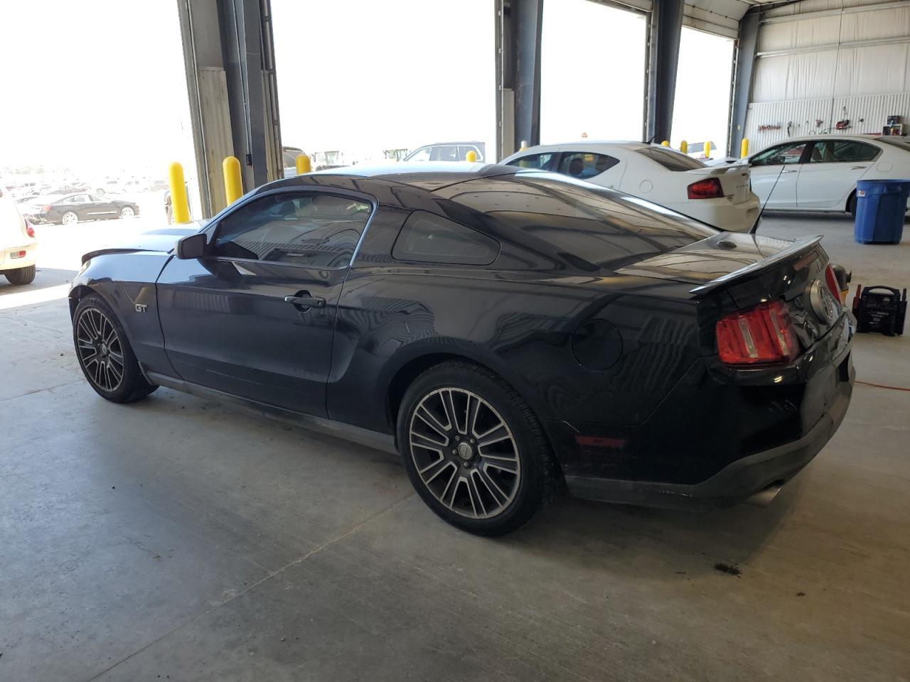 2010 FORD MUSTANG