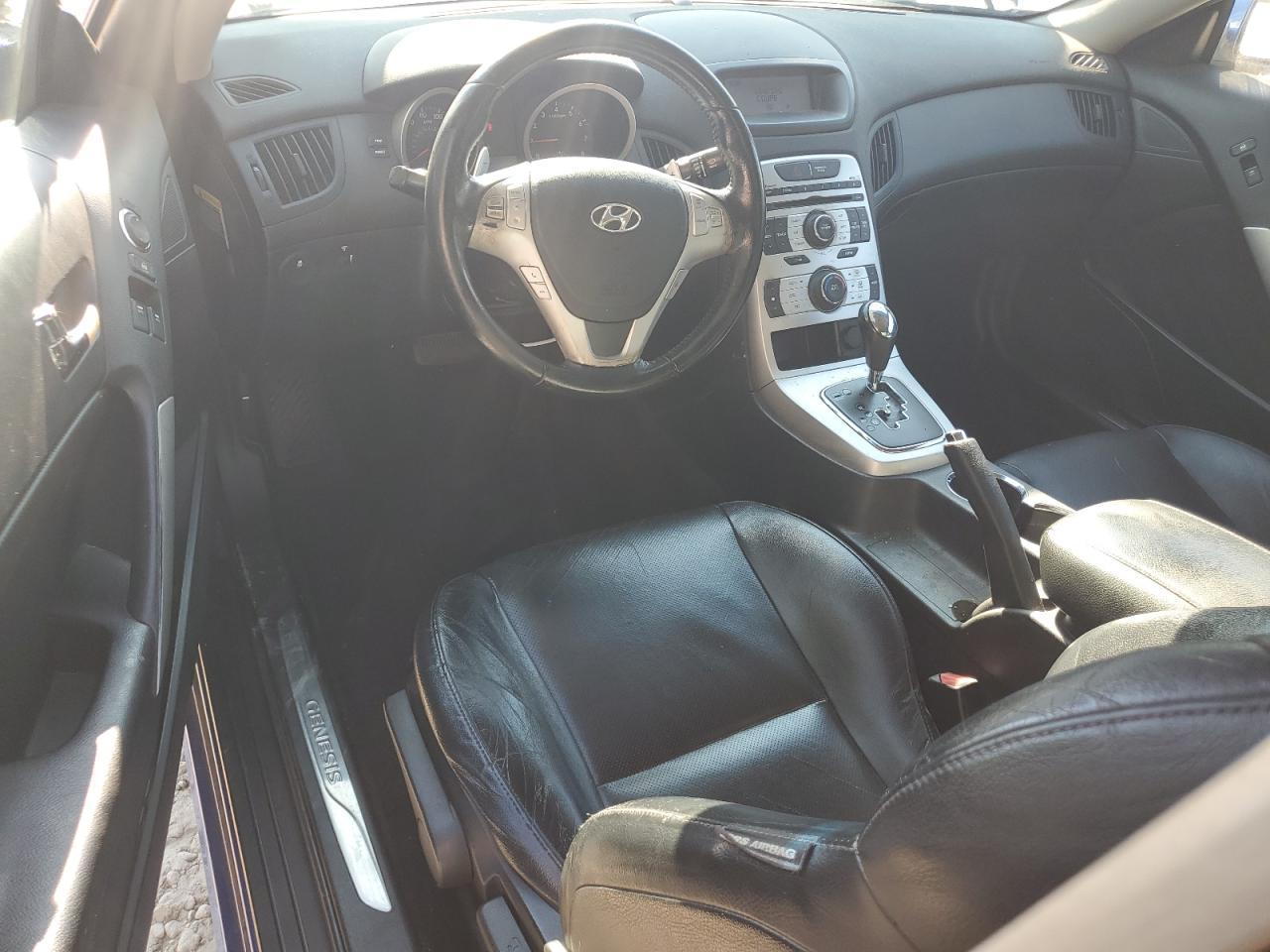 2010 HYUNDAI GENESIS