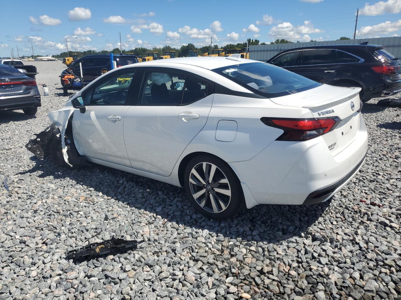 2020 NISSAN VERSA