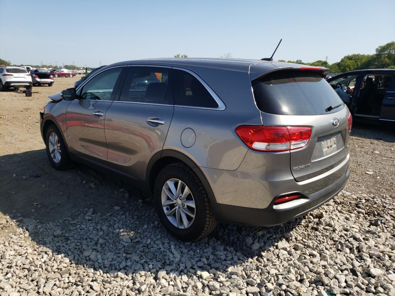 2016 KIA SORENTO