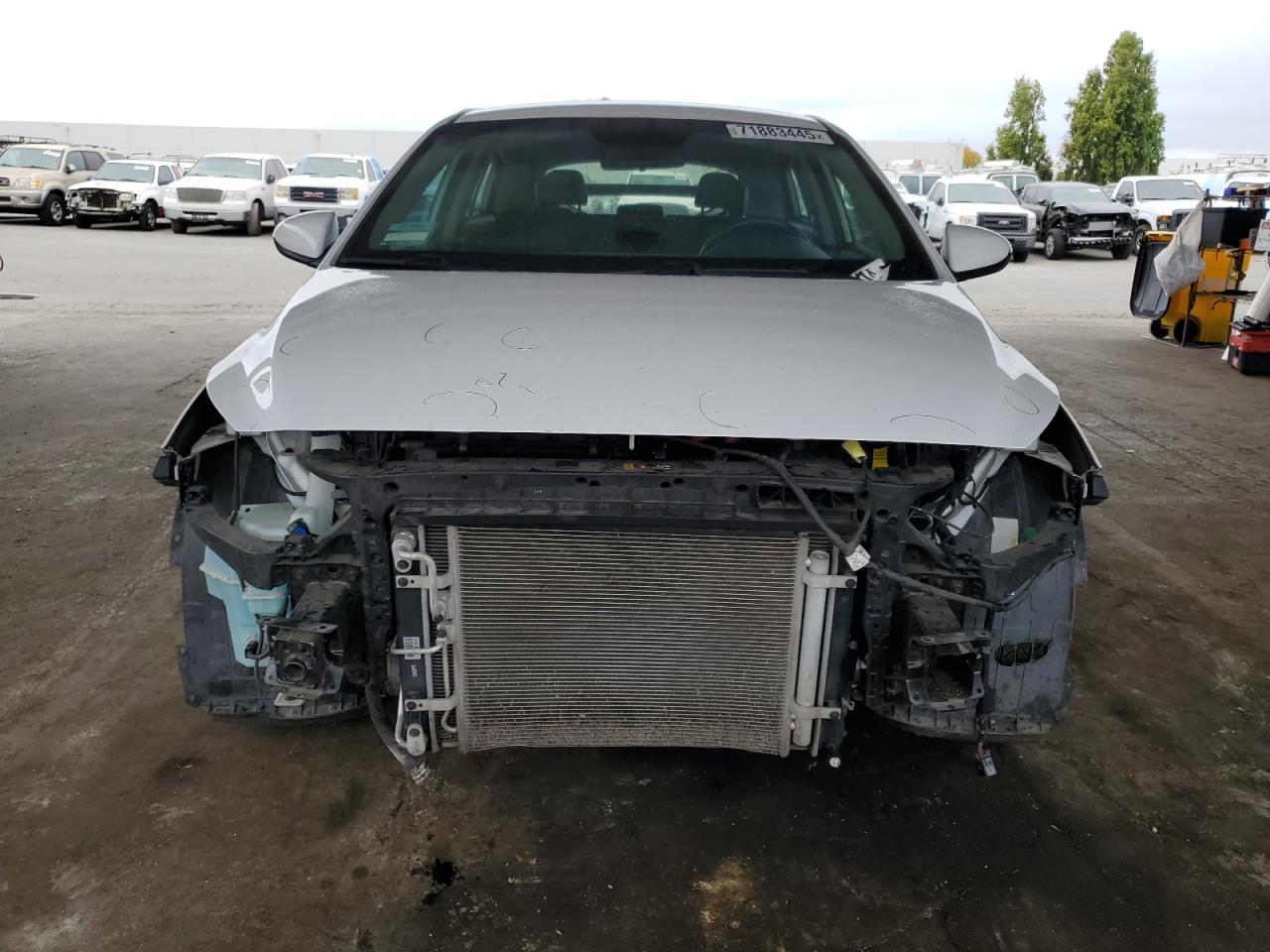 2017 HYUNDAI Ioniq