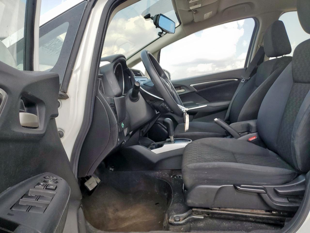 2016 HONDA FIT