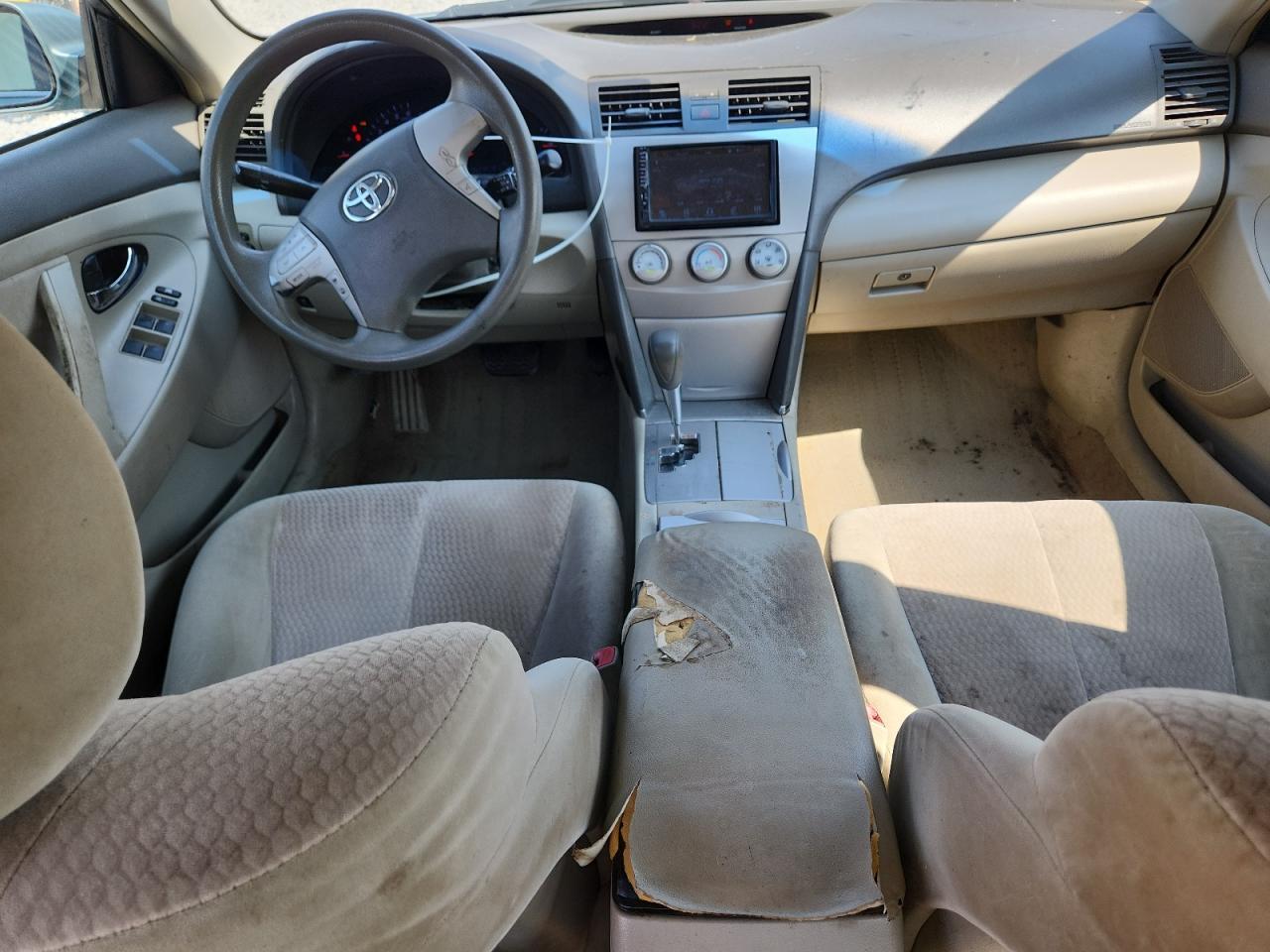 2010 TOYOTA CAMRY