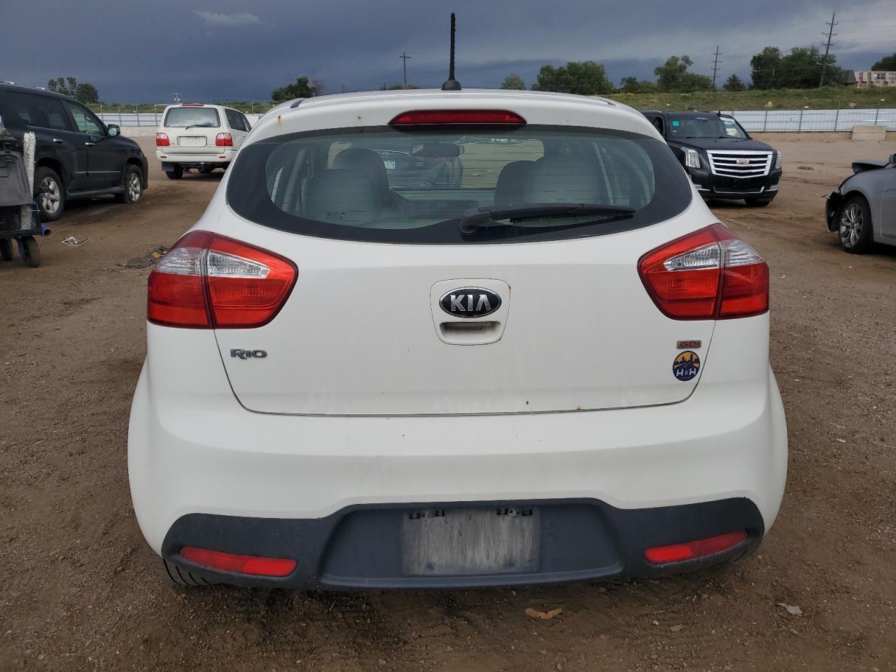 2013 KIA RIO