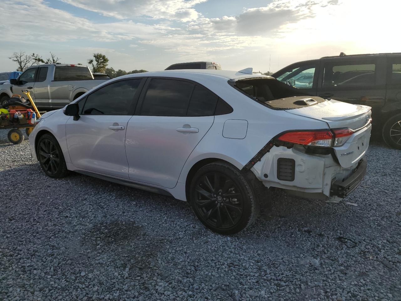 2023 TOYOTA COROLLA
