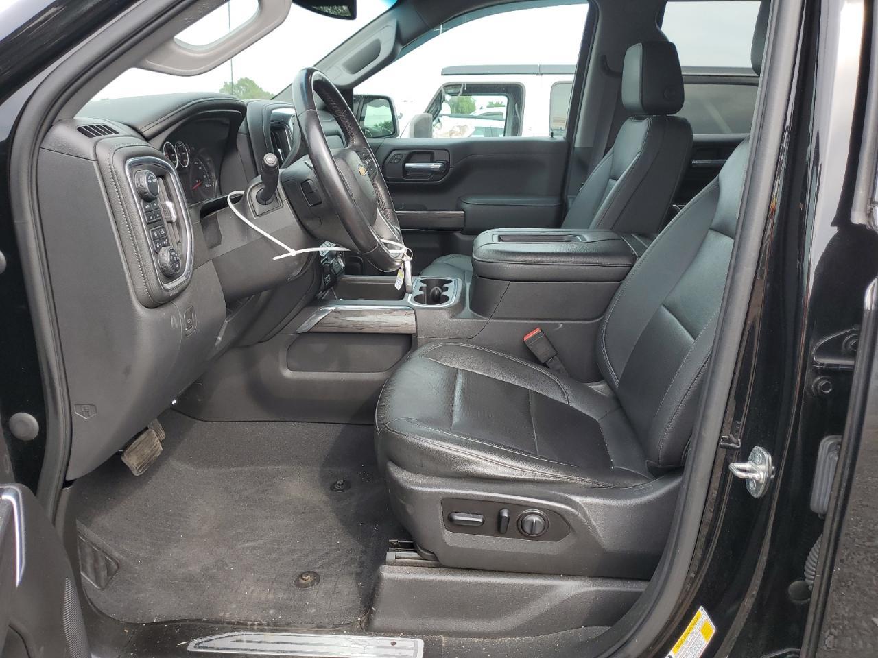 2021 CHEVROLET Silverado