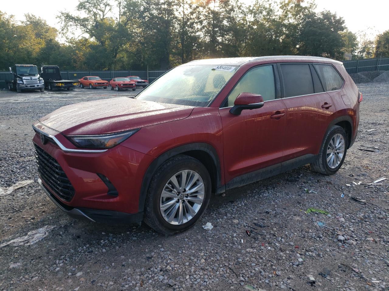 2024 TOYOTA HIGHLANDER