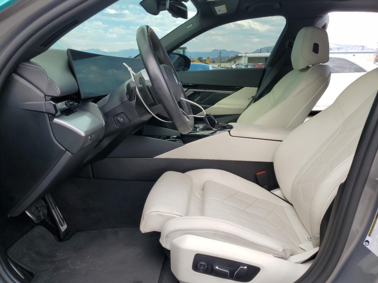 2024 BMW 5 series