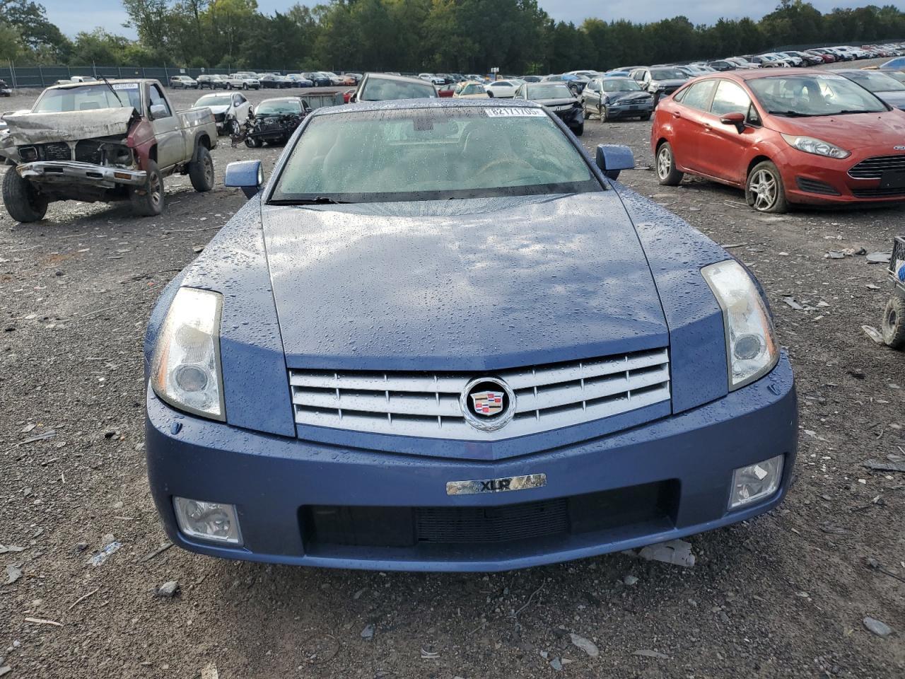2005 CADILLAC Xlr