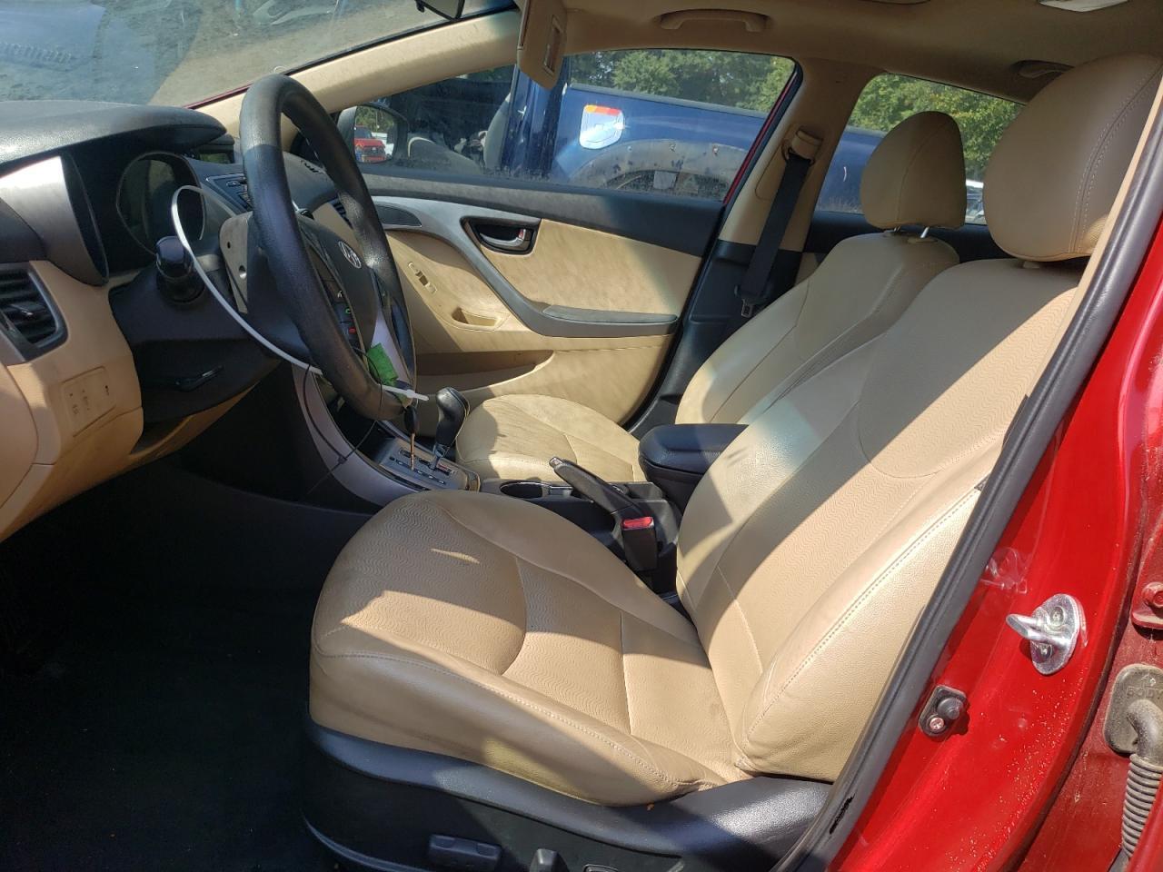 2013 HYUNDAI ELANTRA