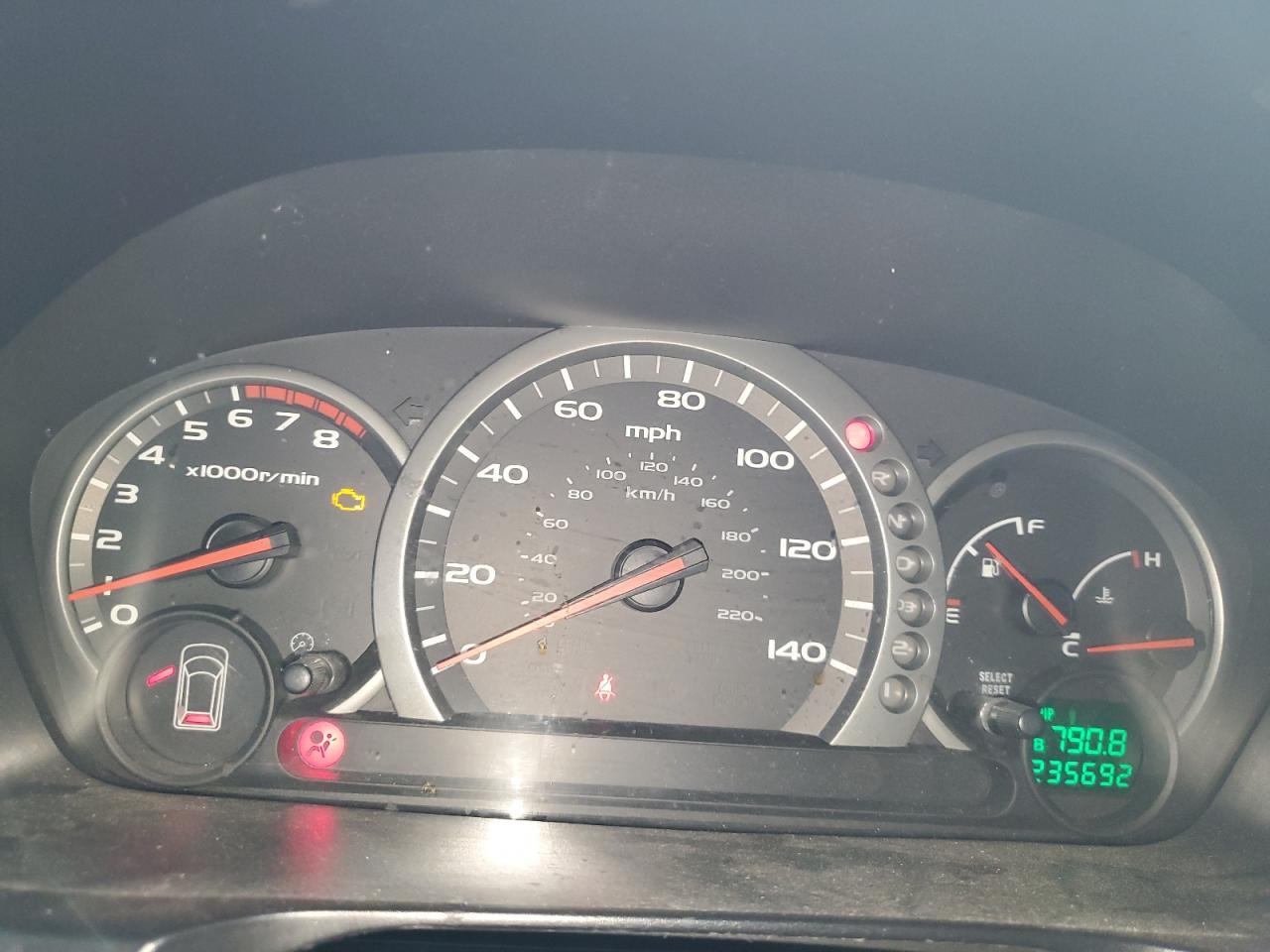 2004 HONDA PILOT