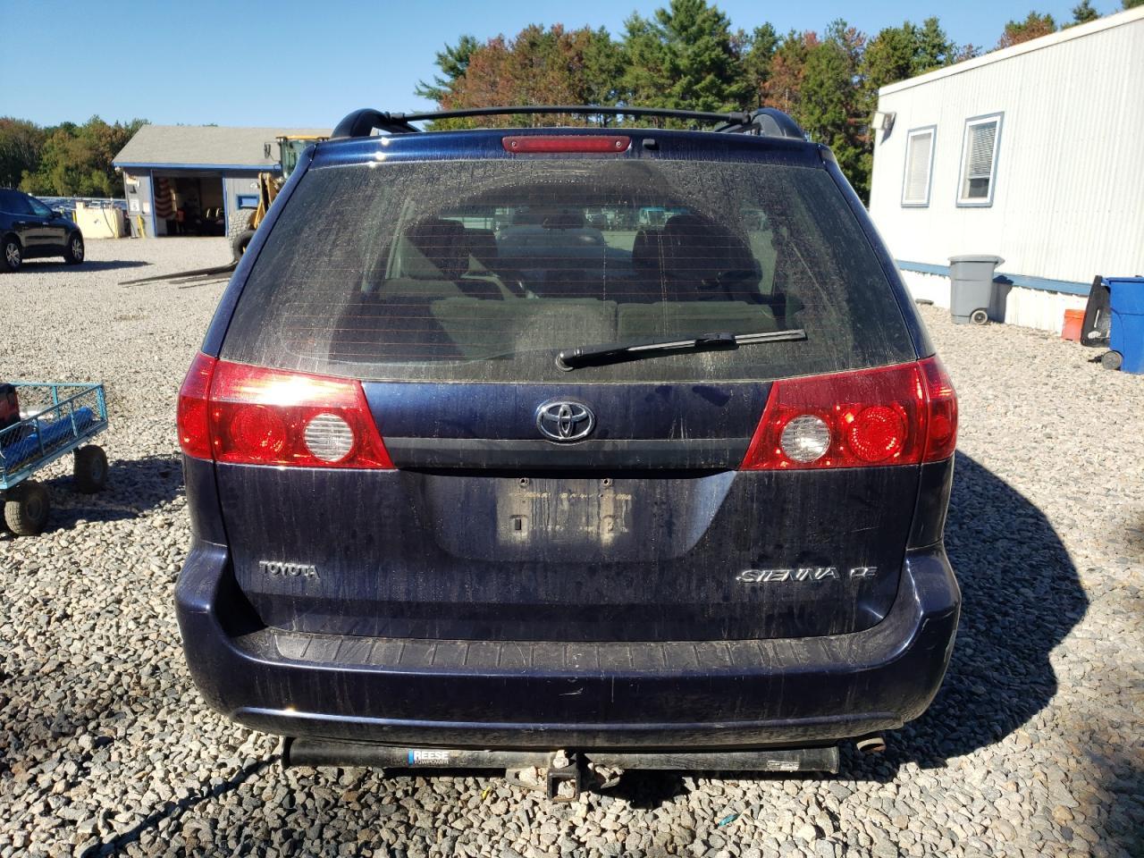 2006 TOYOTA SIENNA