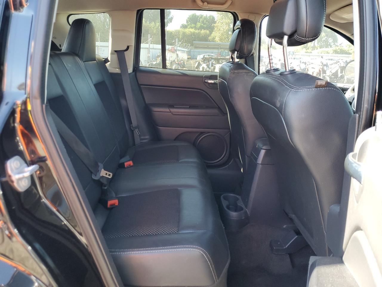 2015 JEEP Compass