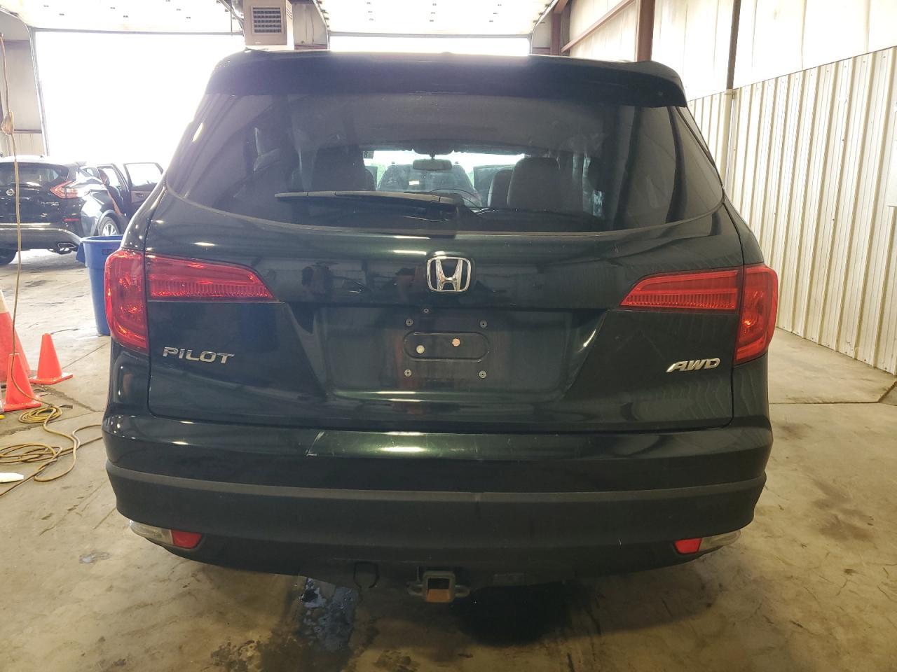 2017 HONDA PILOT