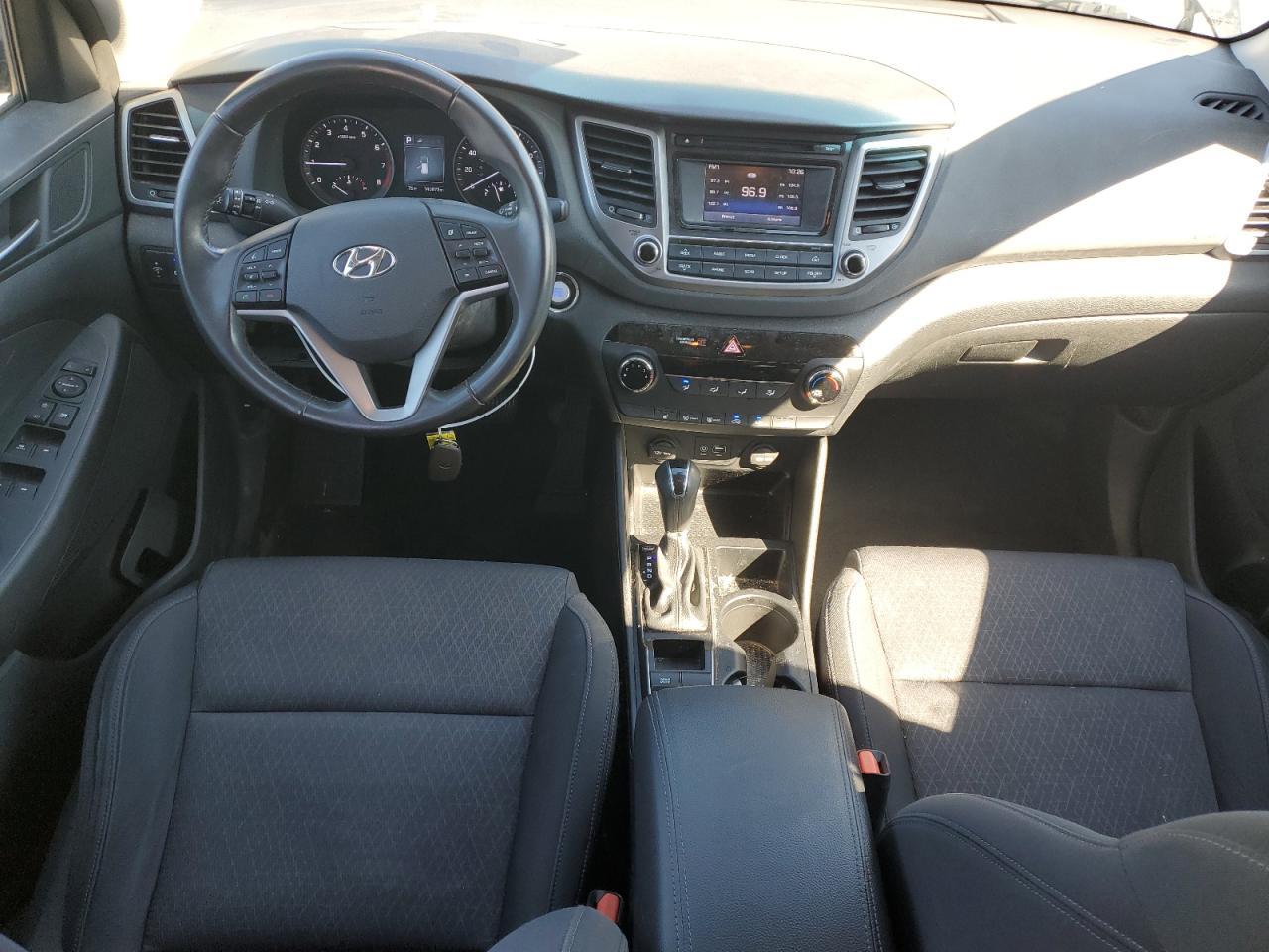 2017 HYUNDAI TUCSON