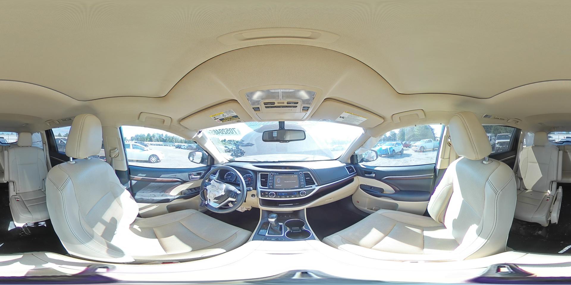 2016 TOYOTA HIGHLANDER