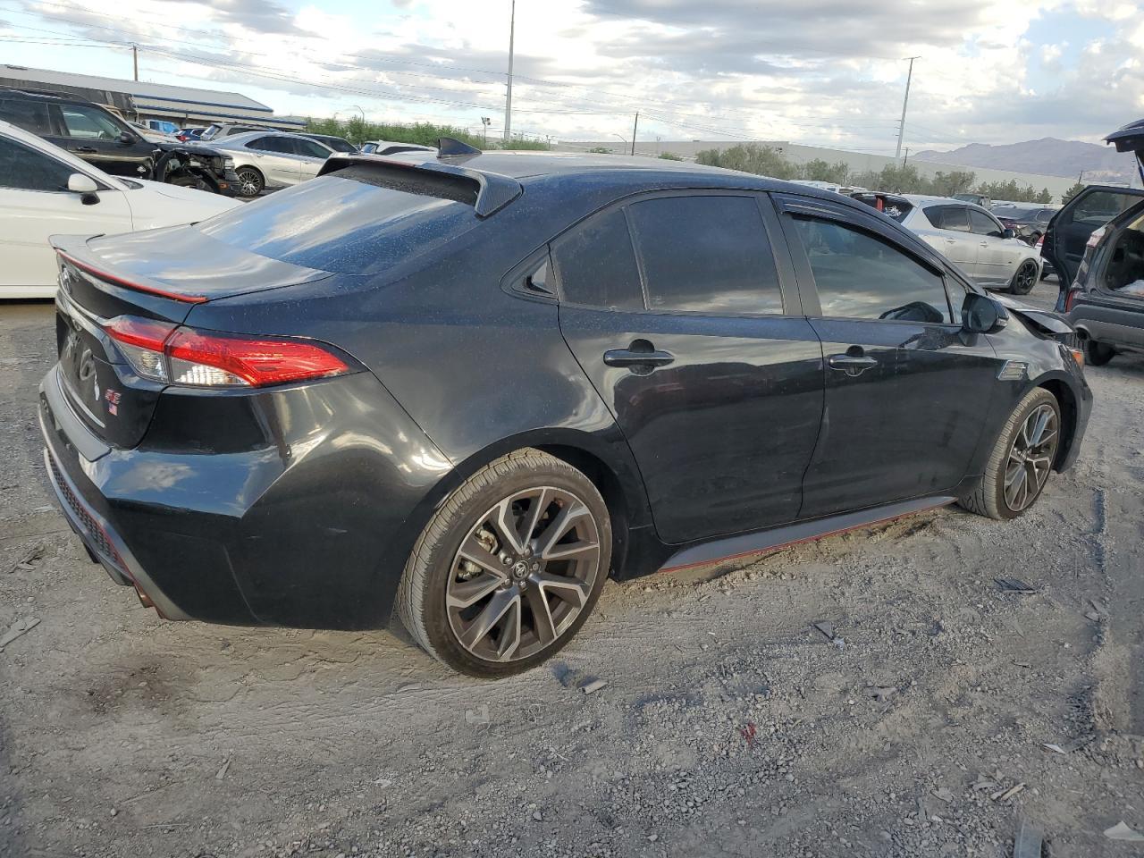 2022 TOYOTA COROLLA