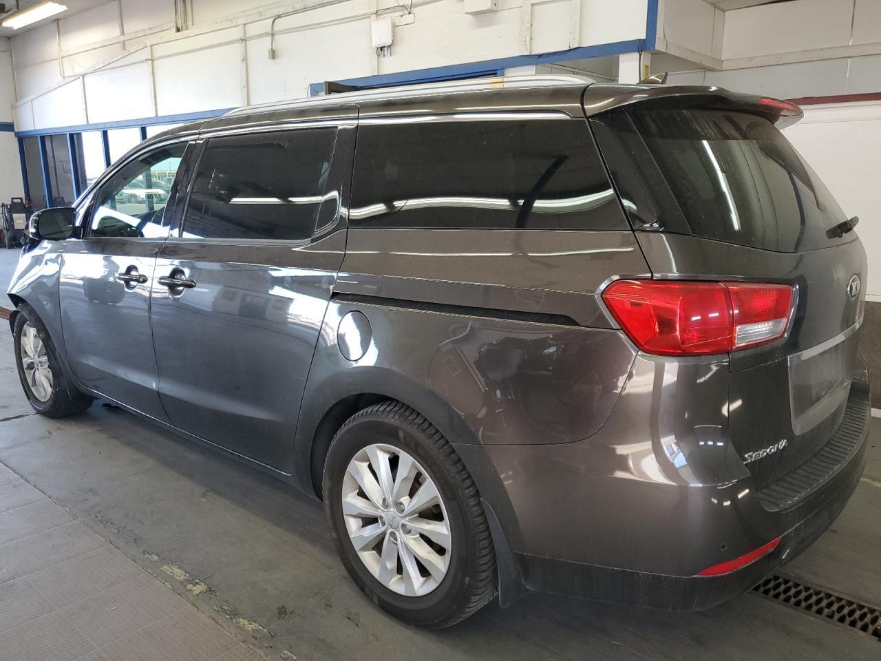 2017 KIA SEDONA