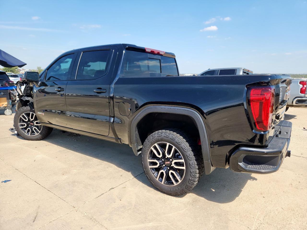 2025 GMC Sierra