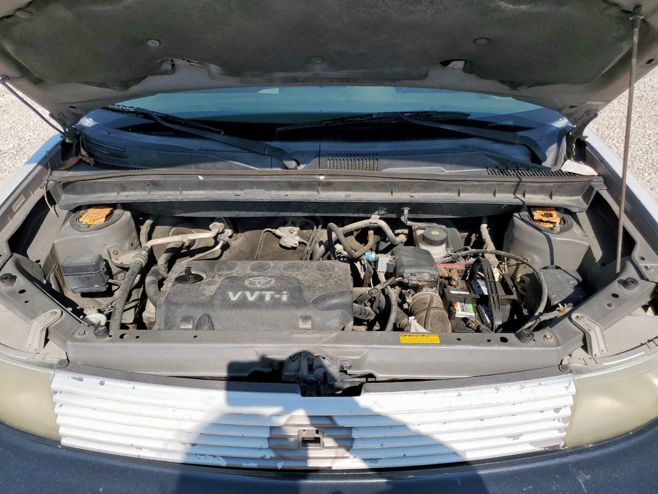 2004 TOYOTA SCION