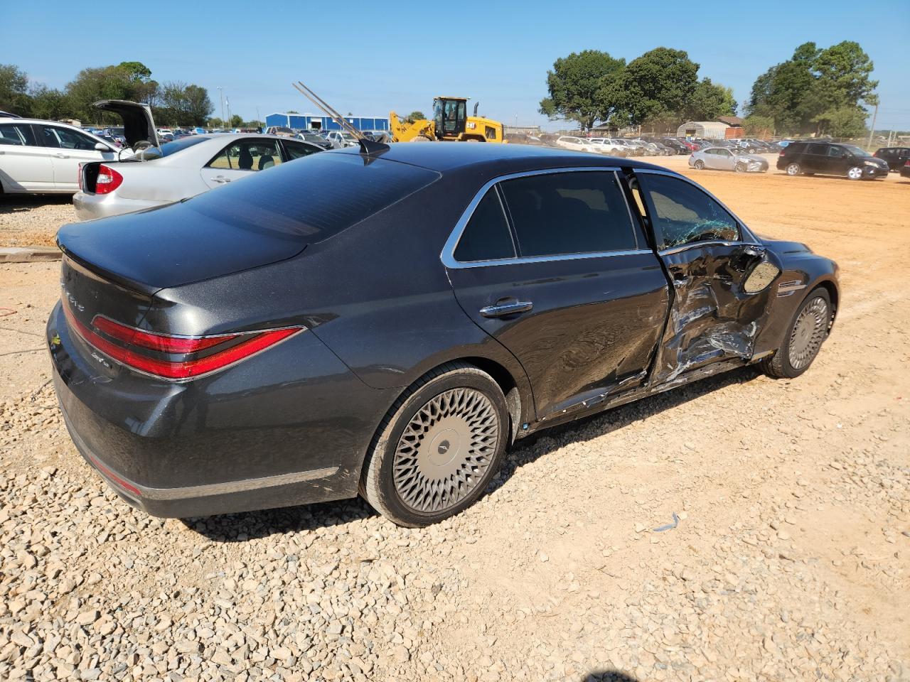 2022 GENESIS G90