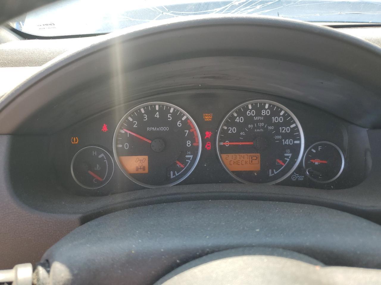 2011 NISSAN PATHFINDER