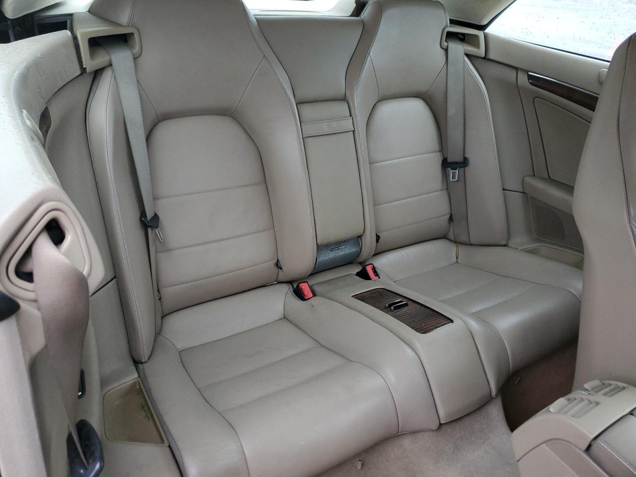 2013 MERCEDES-BENZ E-Class