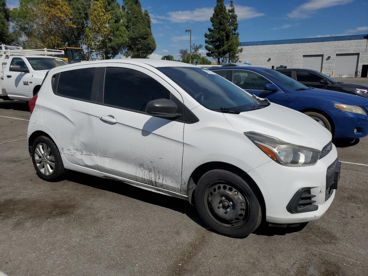 2017 CHEVROLET Spark