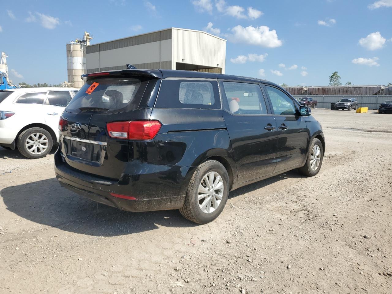 2016 KIA SEDONA
