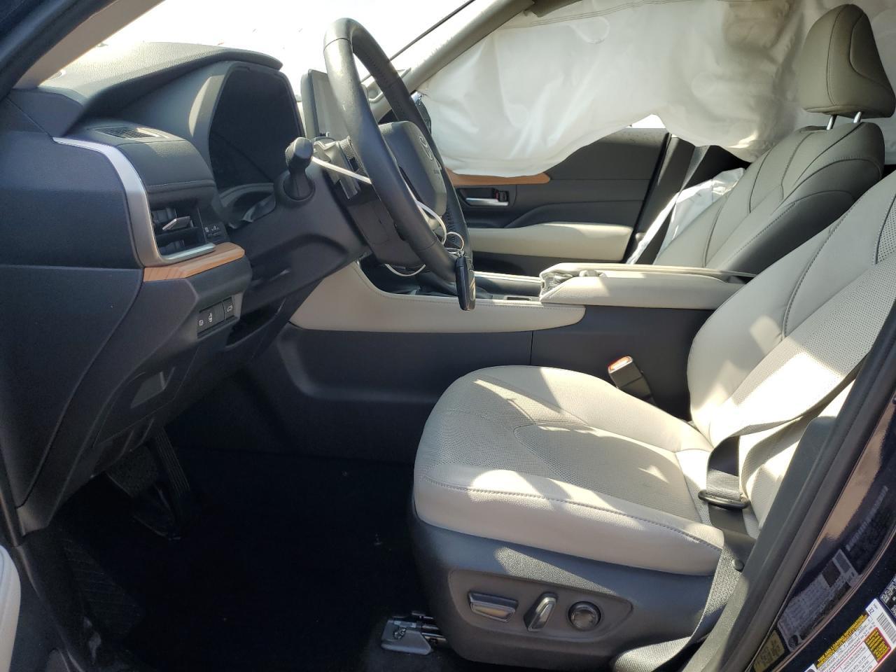 2025 TOYOTA HIGHLANDER