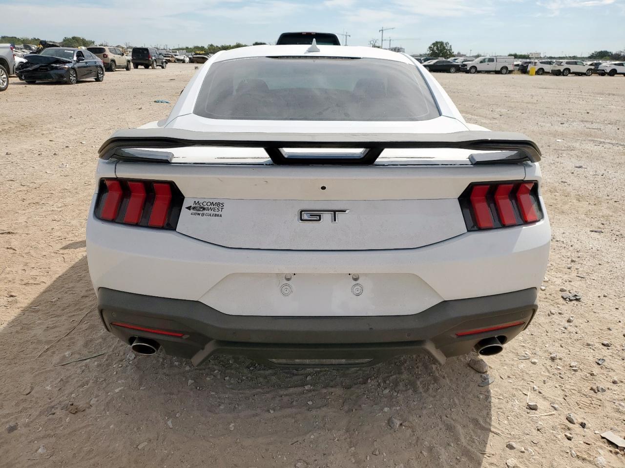 2025 FORD MUSTANG