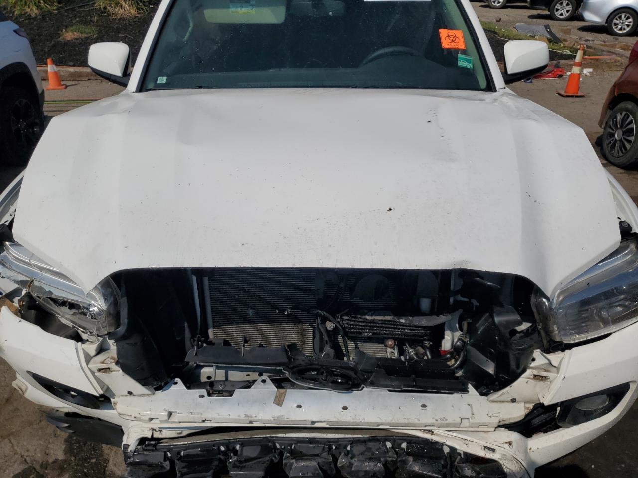 2016 TOYOTA TACOMA